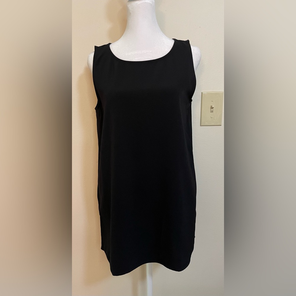 Ann Taylor Factory Women’s Black Sleeveless Tank Top Blouse Size Small.
